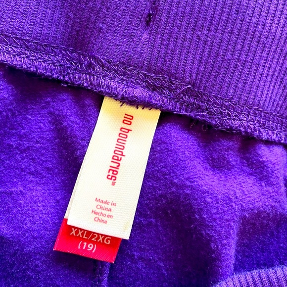 No Boundaries Women’s Capri Sweatpants Purple XXL - Picture 3 of 3